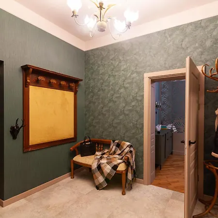 Alfa Valova 16 公寓 利沃夫