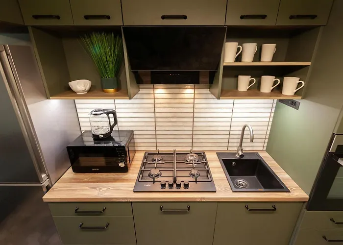 Alfa Valova 16 * Leópolis