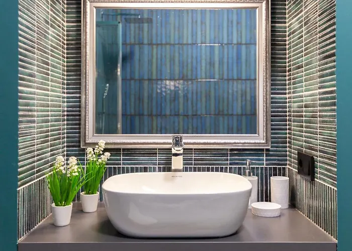 Alfa Valova 16 إلفيف